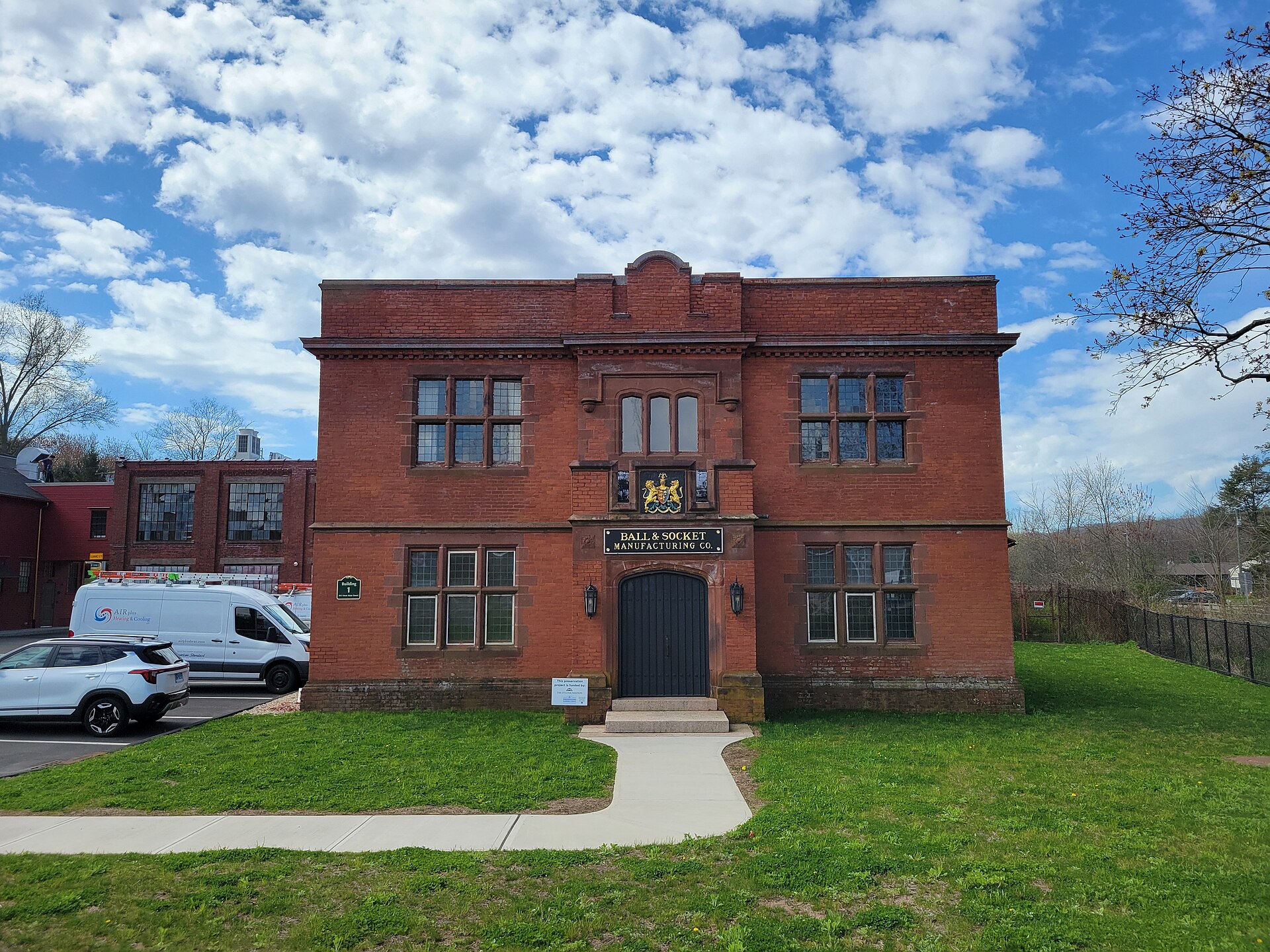 Ball and Socket Manufacturing Co, West Cheshire CT · John Phelan / CC BY 4.0