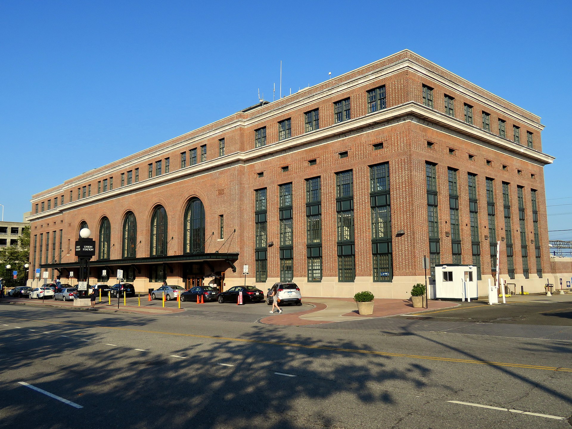 New Haven Union Station, September 2018 · Pi.1415926535 / CC BY-SA 3.0