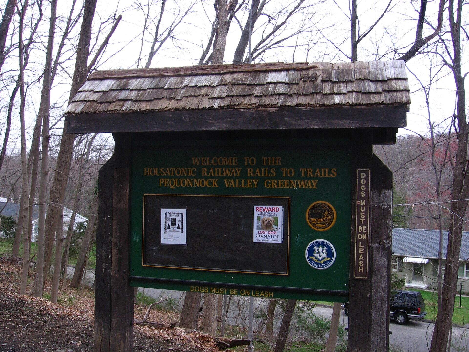 Housatonic rail trail head 073 · Pedro Xing / CC0