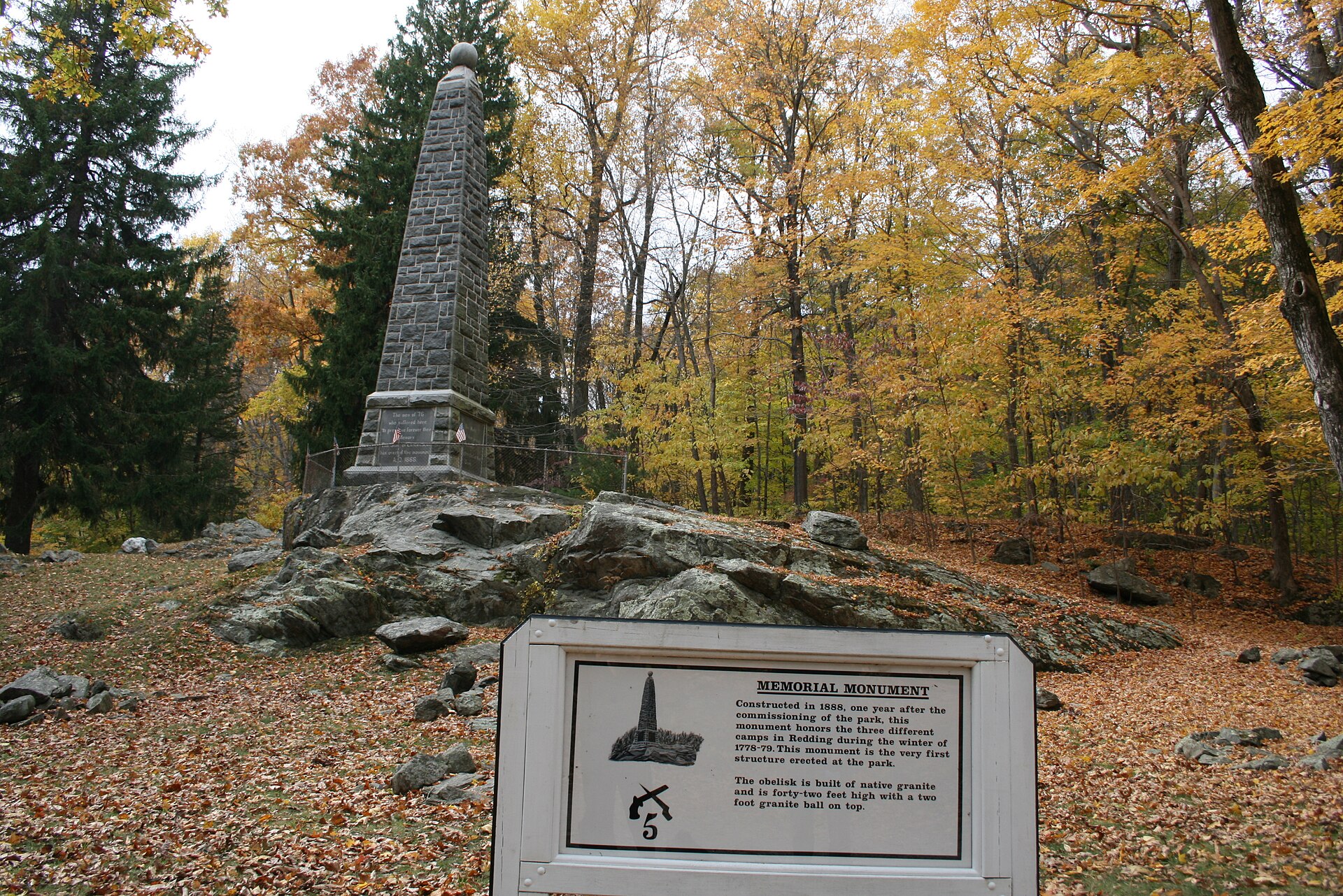 Putnam Memorial State Park - Memorial Monument · Jllm06 / CC BY-SA 4.0