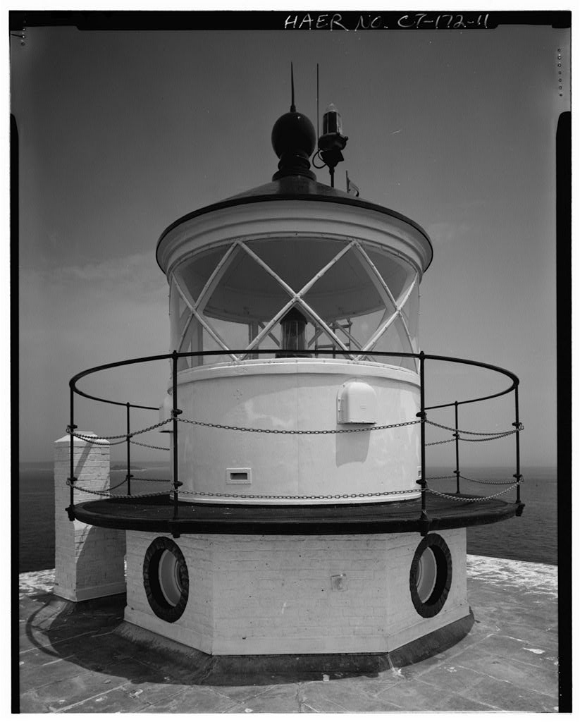 Lantern and watchroom, looking north