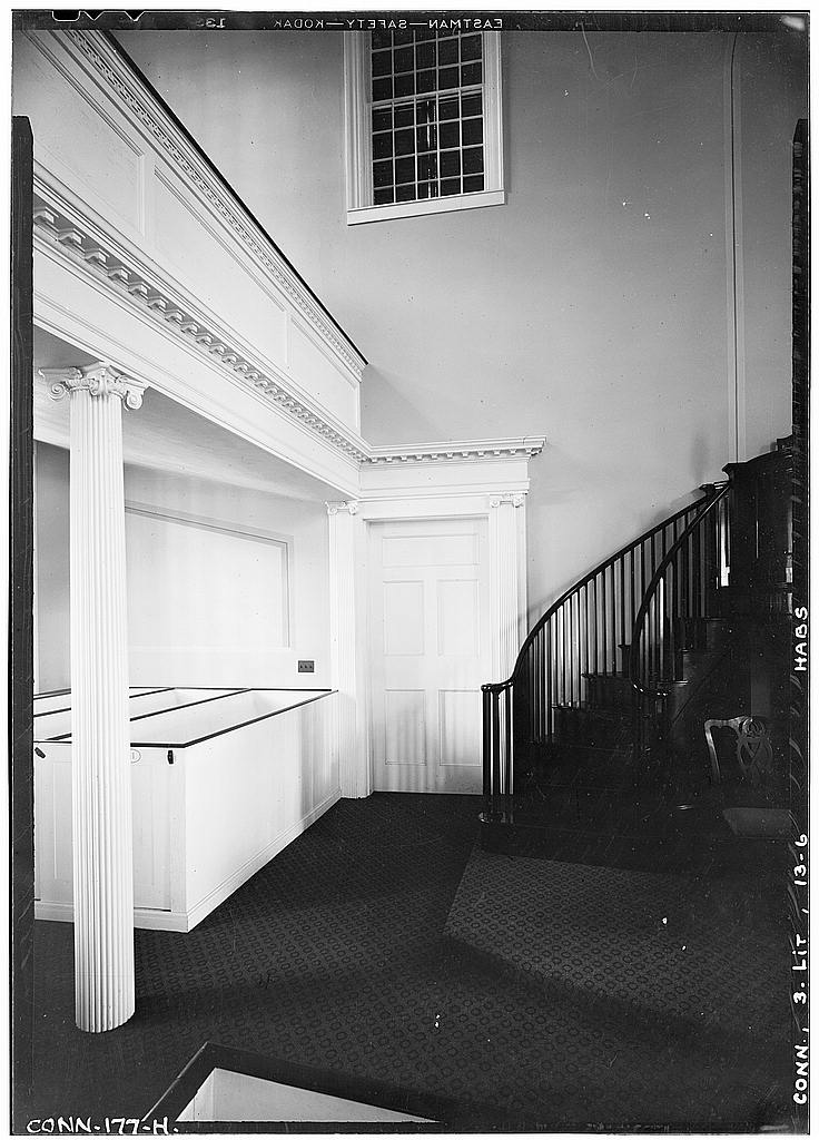Int., detail of door and balcony column, north west corner, pulpit end