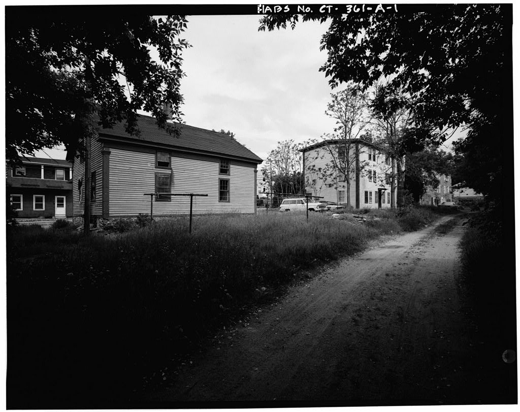 View northwest, east (rear) elevation of 305 church street with 313 and 317 church street in background — June 1985