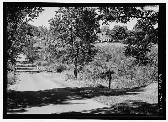 Hill-Stead farm service road and pond bridge, 2006